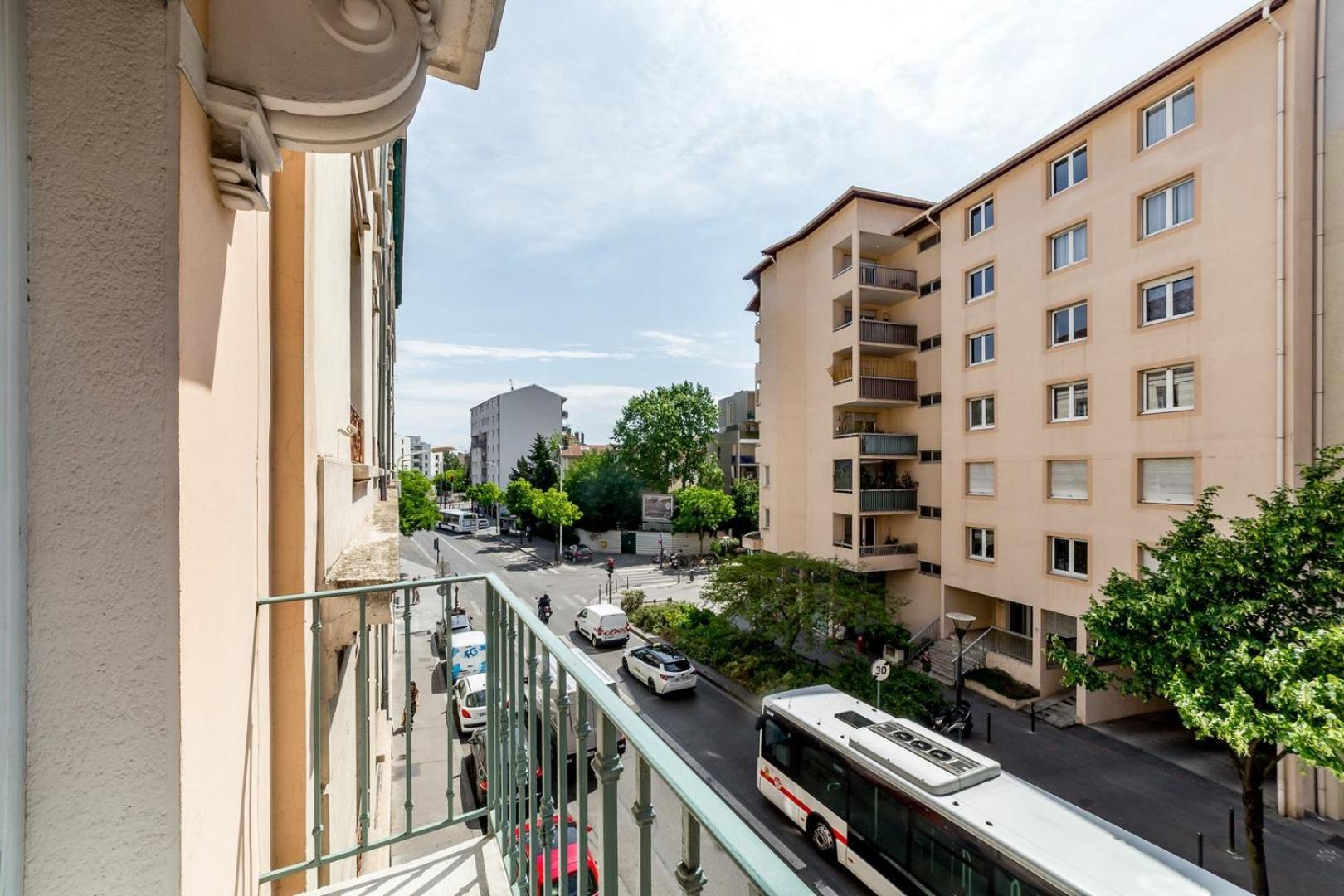 Escale Cosy Proche Gare Part Dieu Ail Lyon Bagian luar foto
